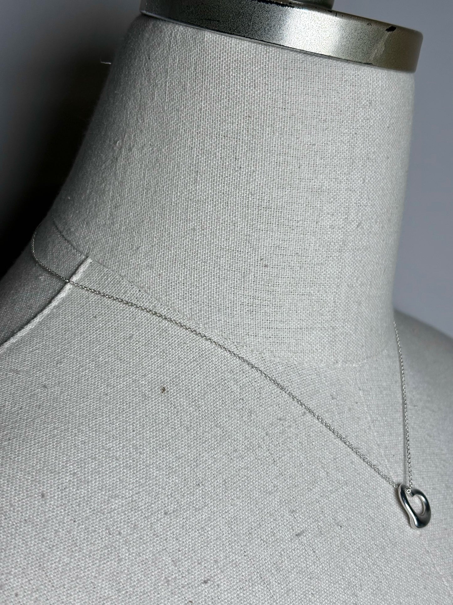 Tiffany & Co. Open Puffy Heart Elsa Peretti Sterling Silver Pre-owned Necklace