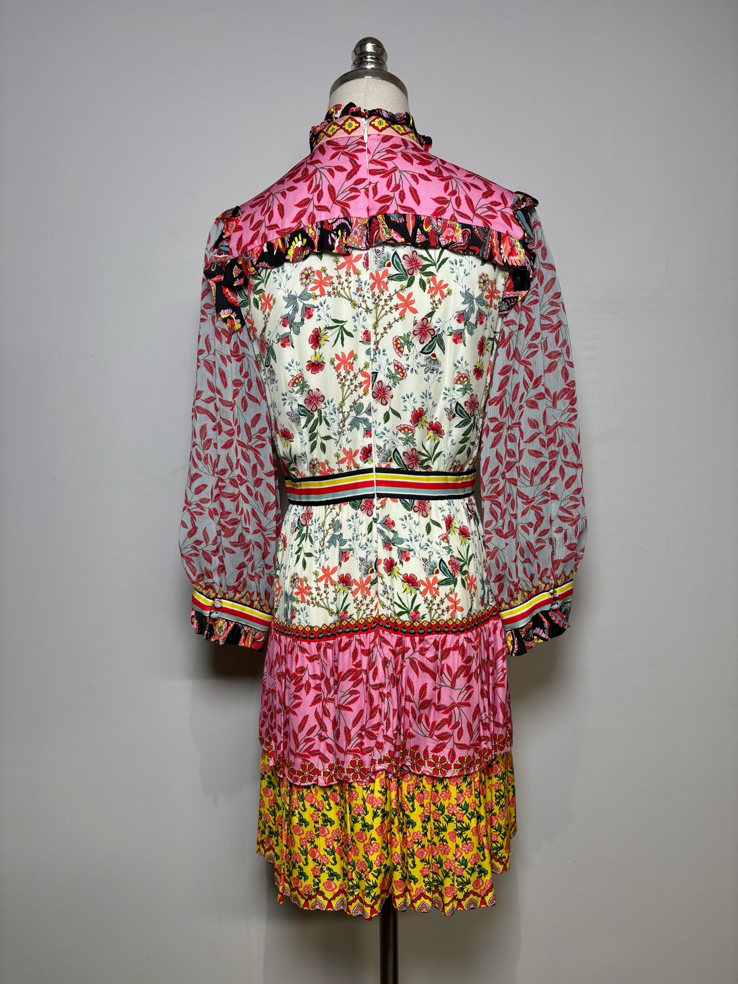 Size 6 (M) Alice + Olivia Multi-Color Floral Women's 100% Viscose Dress