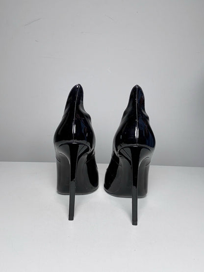 W Shoe Size 36 (6, US) Saint Laurent Thorn Black Leather Patent Pre-owned Heels