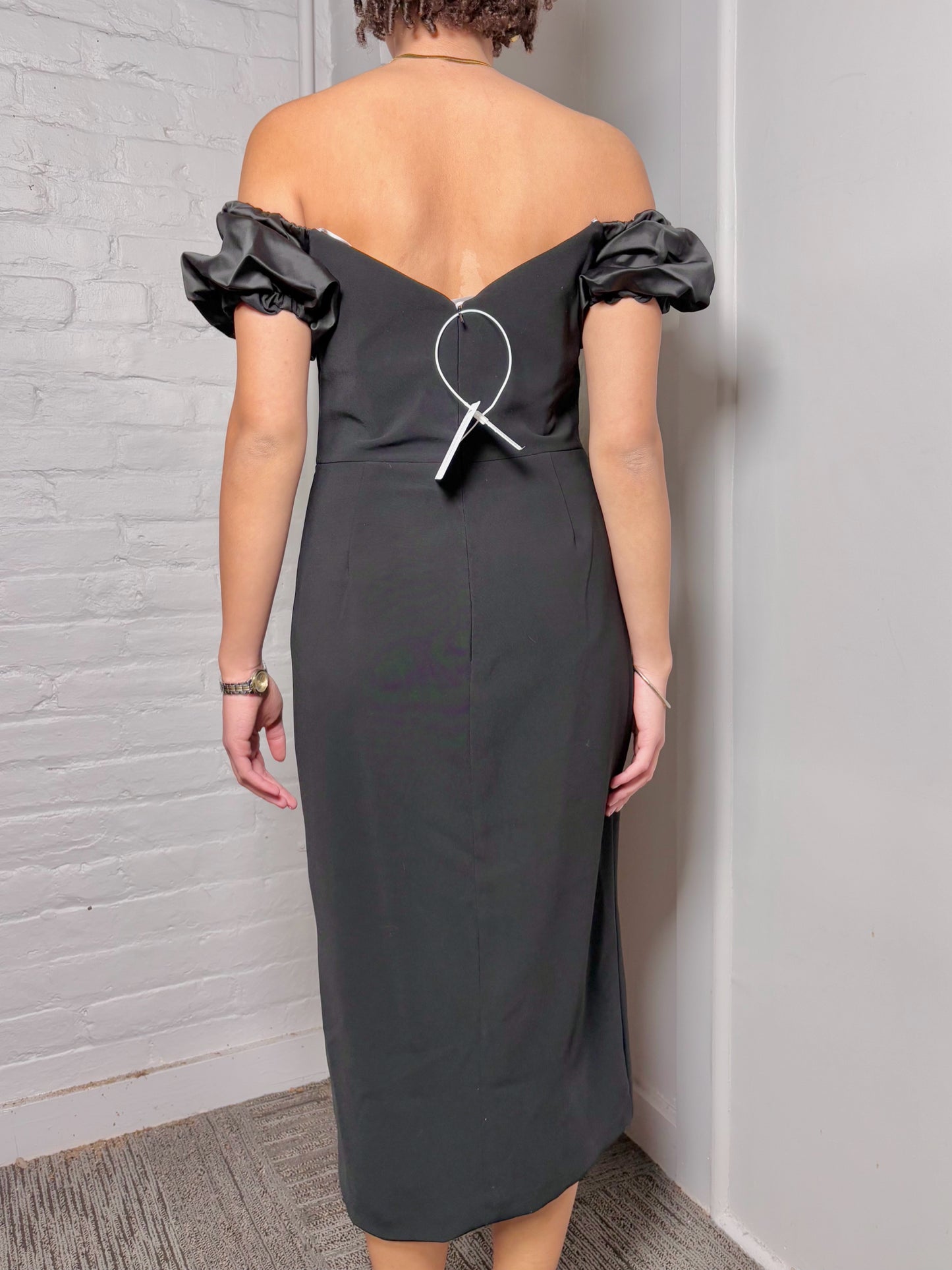 Women Size 6 Marchesa Notte Black Cocktail NWT Dress