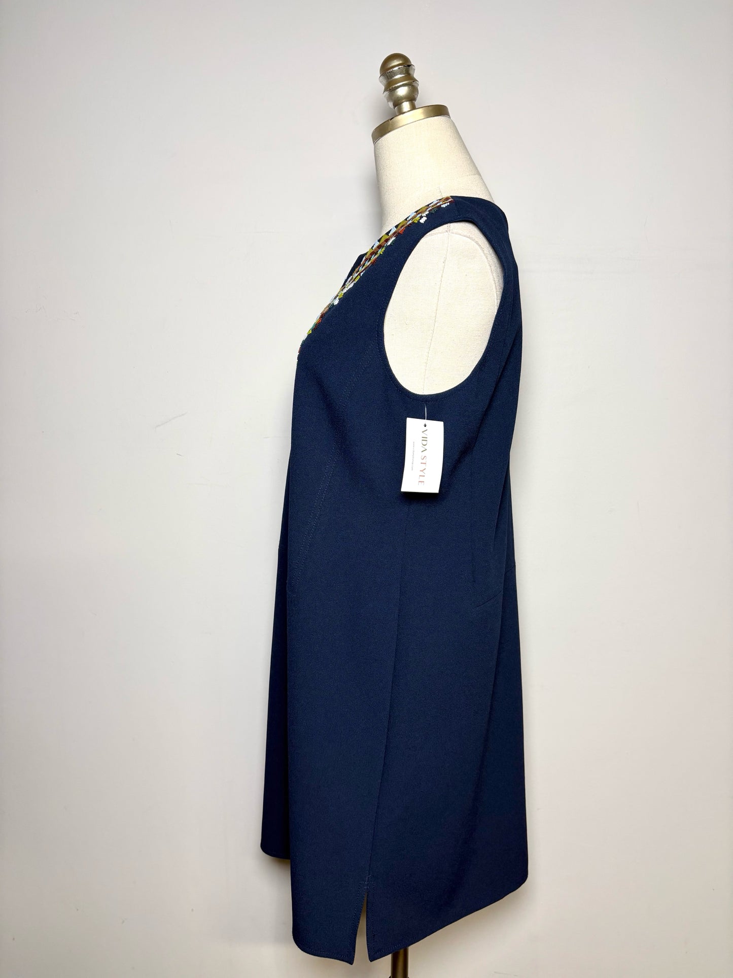Women Size 8 Tory Burch Sophia Blue Embroidered, Beaded Pre-owned Dress