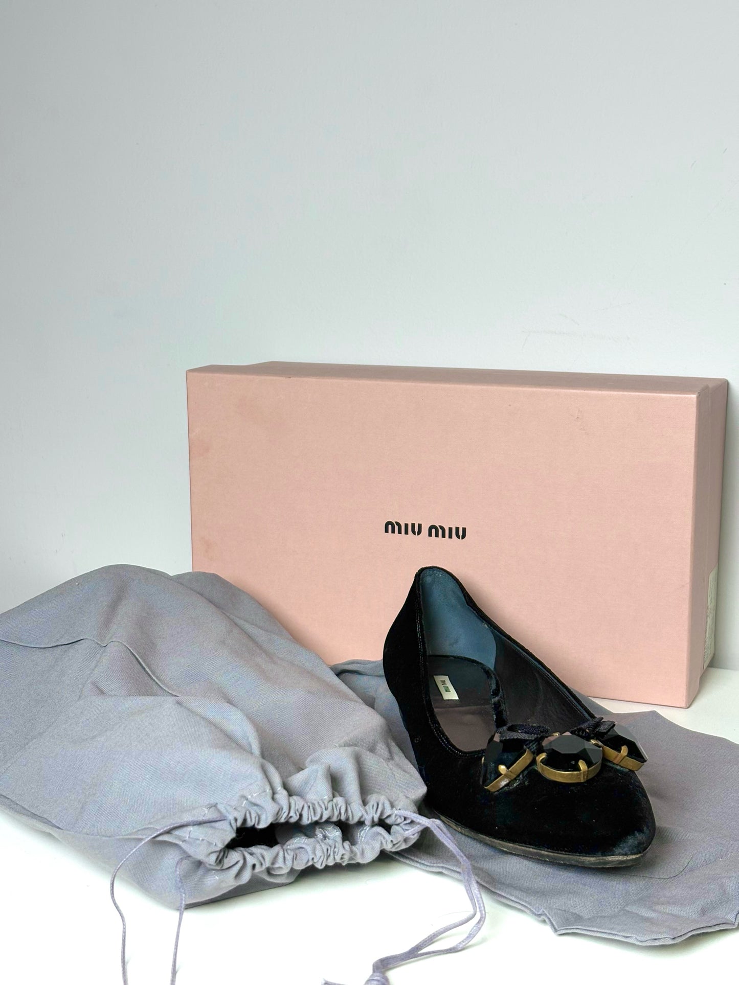 W Shoe Size 38.5 (7.5 US) Miu Miu Black Velvet Jewel Flats