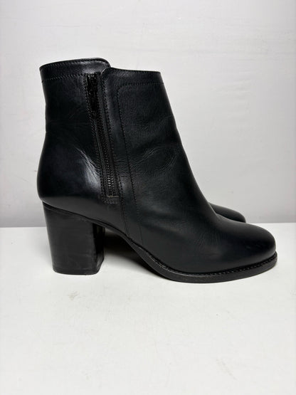 Women's Shoe Size 10 Frye Addie Double Zip Black Leather Pre-Owned Block Heel Ankle Boots