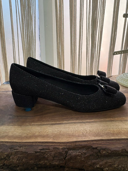 W Shoe Size 8.5 Salvatore Ferragamo Black Glitter Leather Bow Pumps