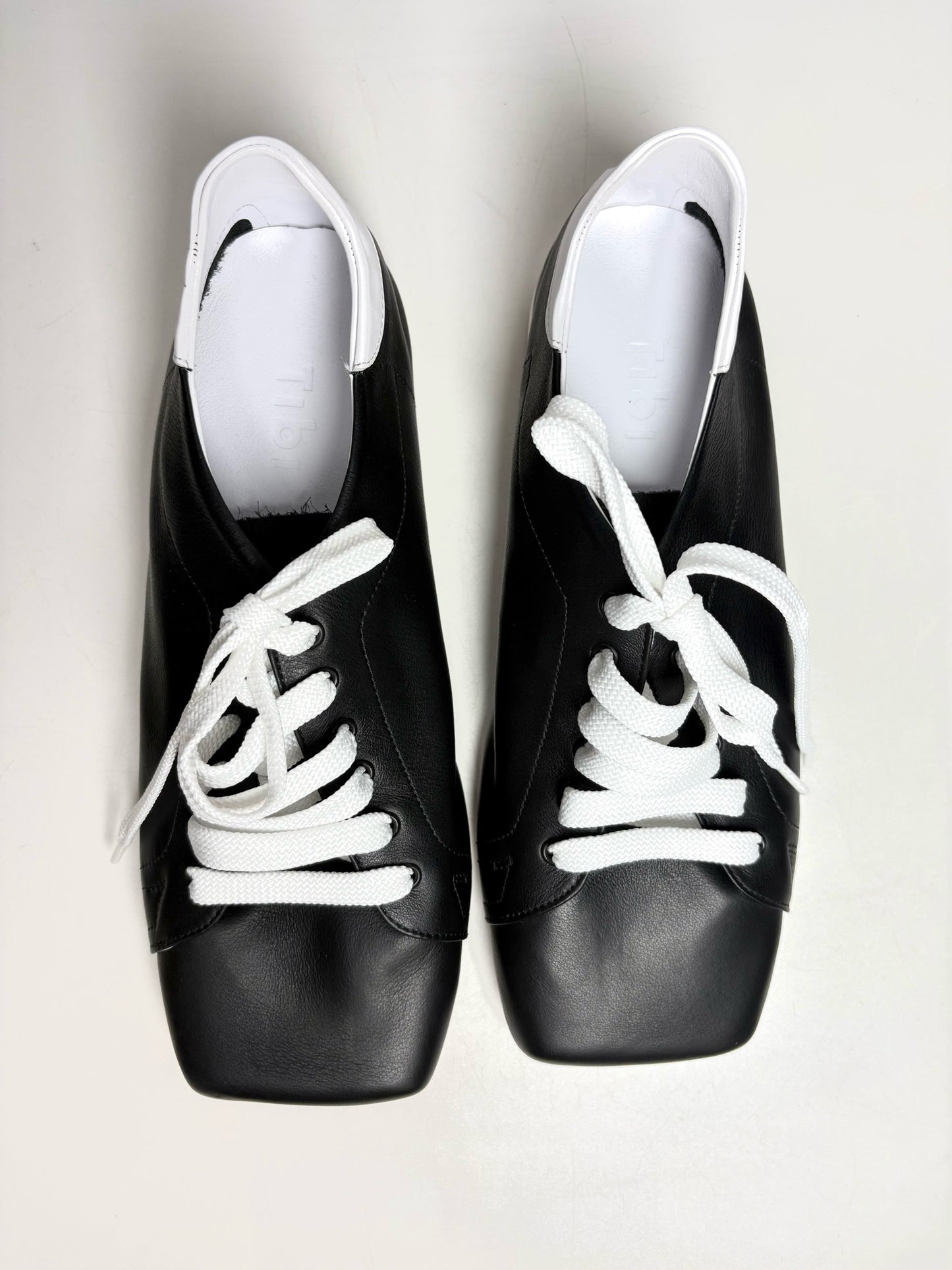 W Shoe Size 38 (8 US) Tibi Seth Black Leather Pre-owned, NWOT Lace-ups