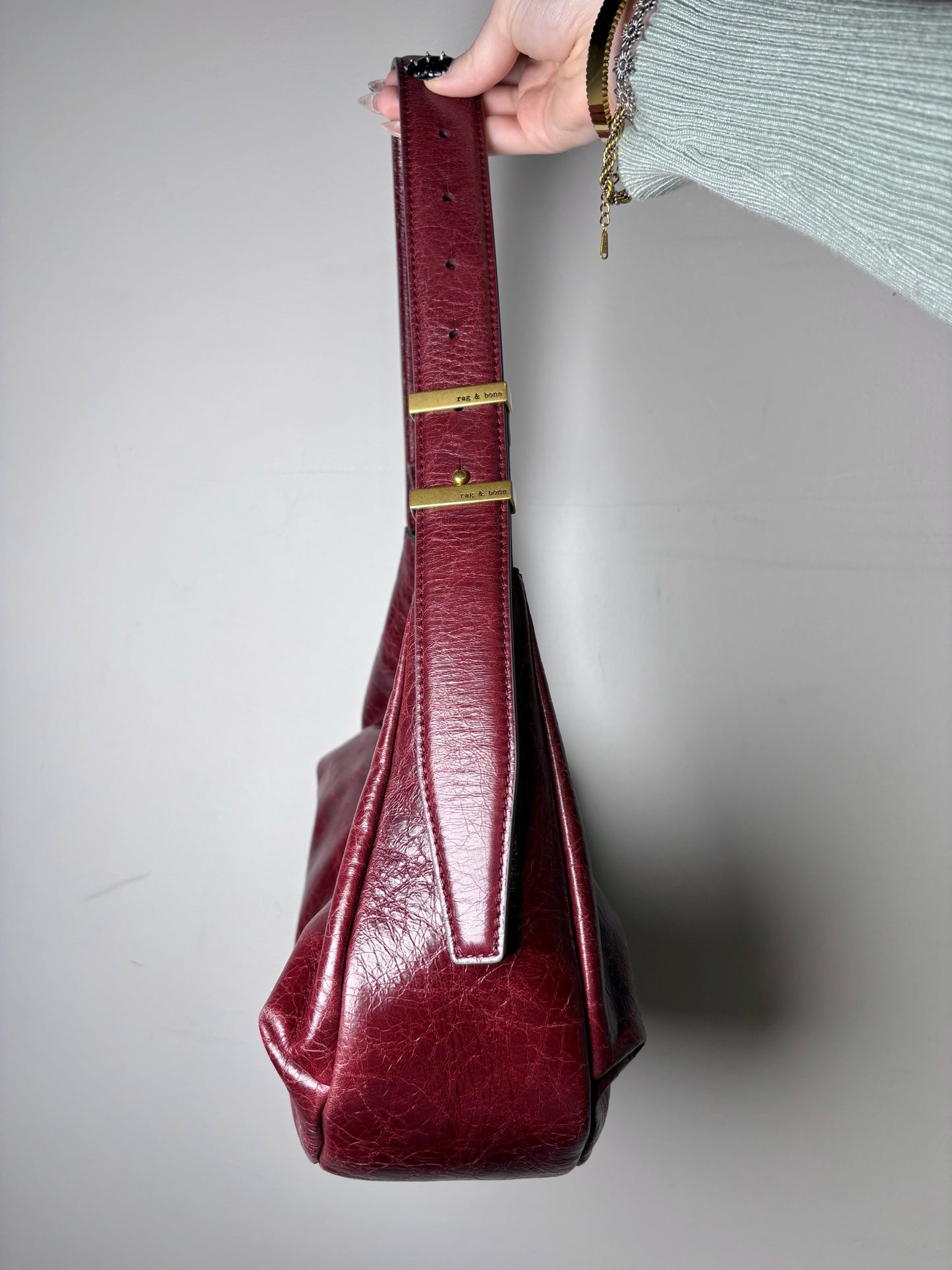 Rag & Bone Hudson Cracked Leather Pre-owned Burgundy Hobo Bag