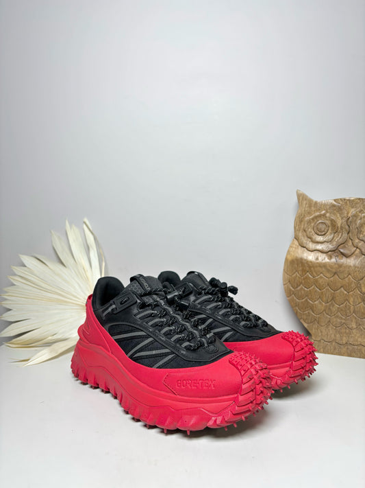 W Shoe Size 7 Moncler Red, Black Nylon Tennis shoes