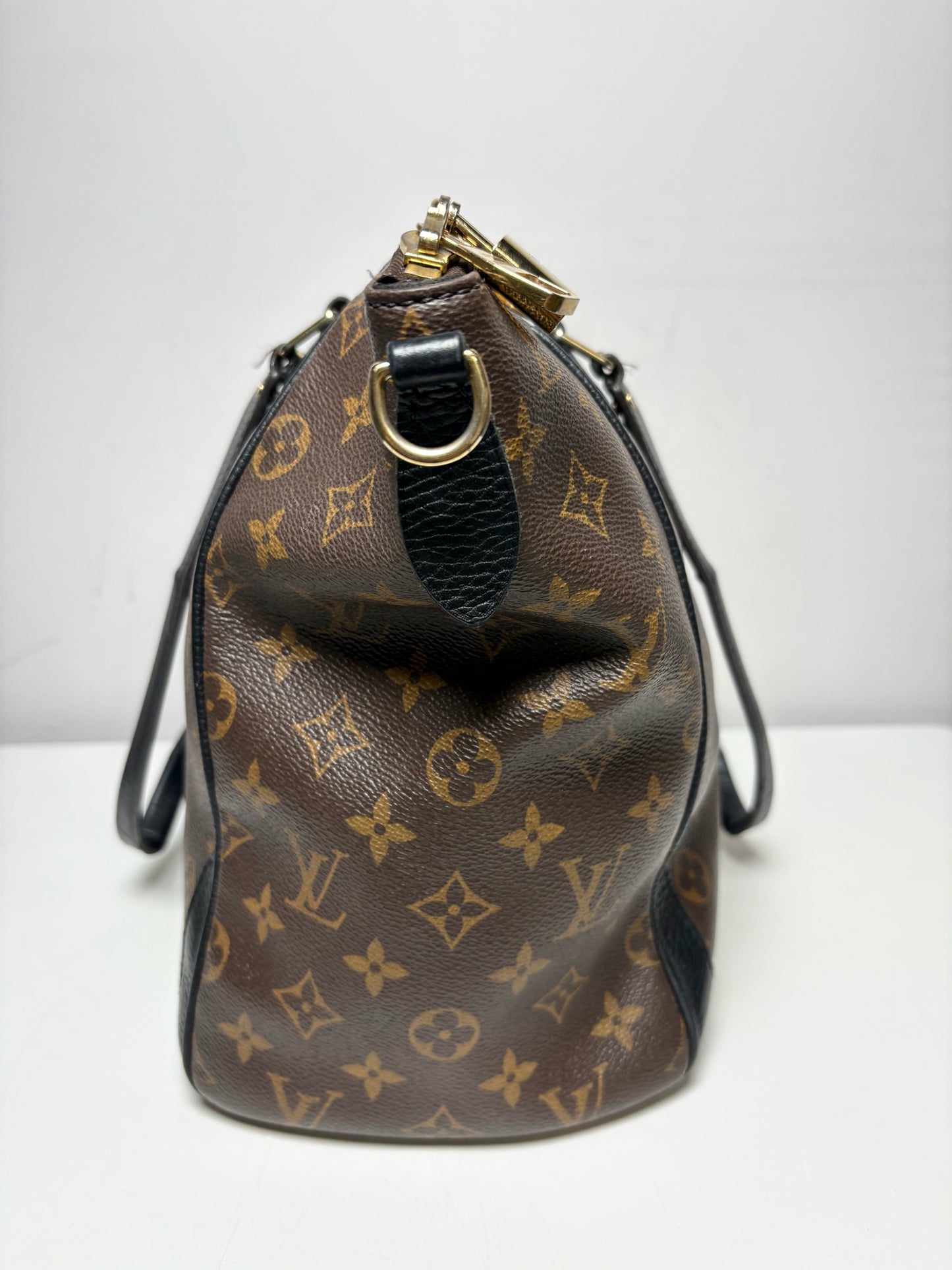 Women's Louis Vuitton Estrela MM Tote Monogram Coated Canvas Pre-owned Purse