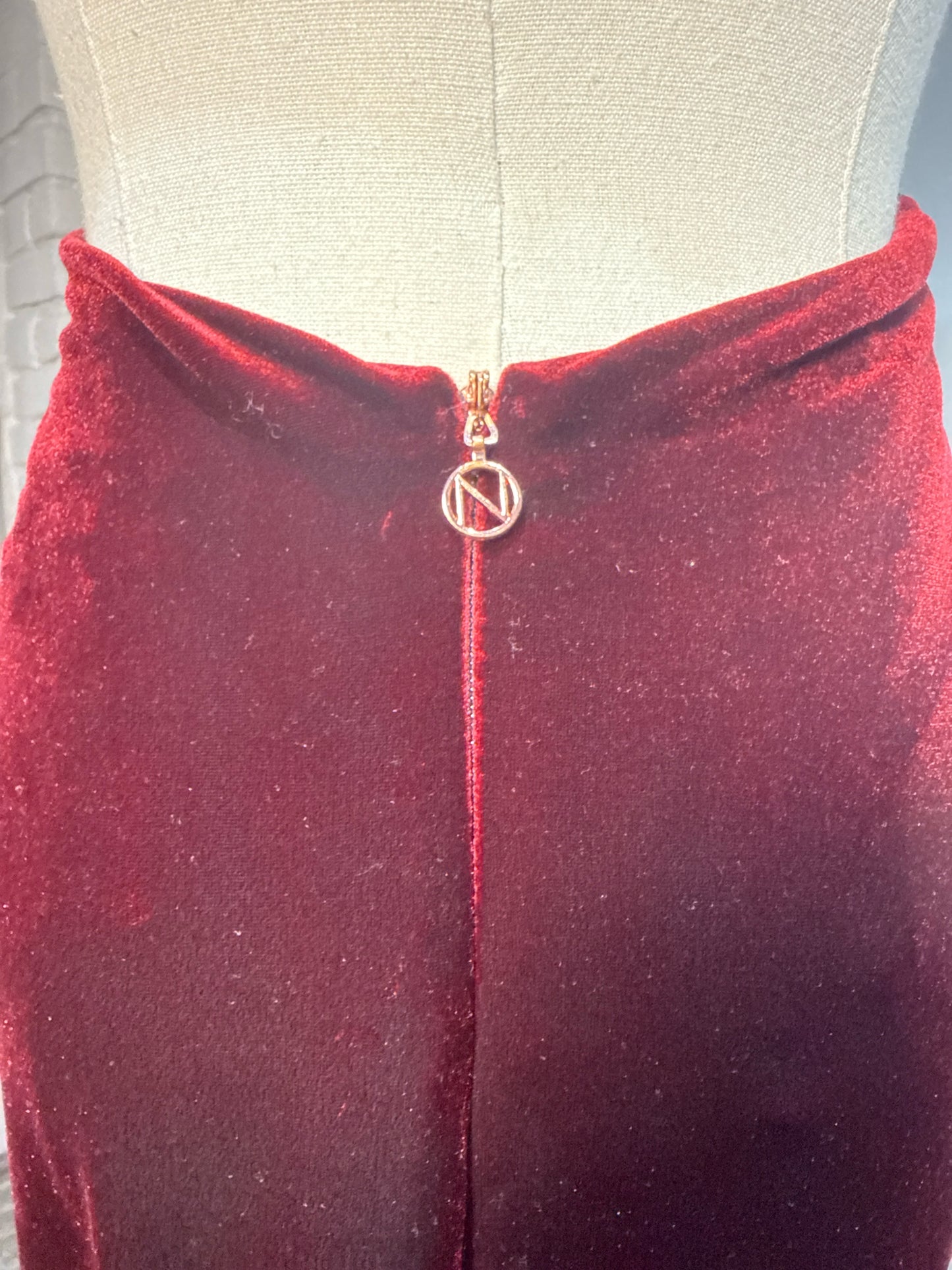Women Size S Nookie Burgundy Velvet Cocktail Midi Dress