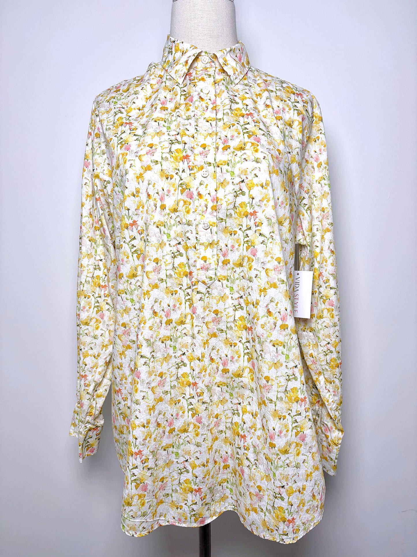 Women Size XL Ann Mashburn Yellow Floral Cotton Shirt