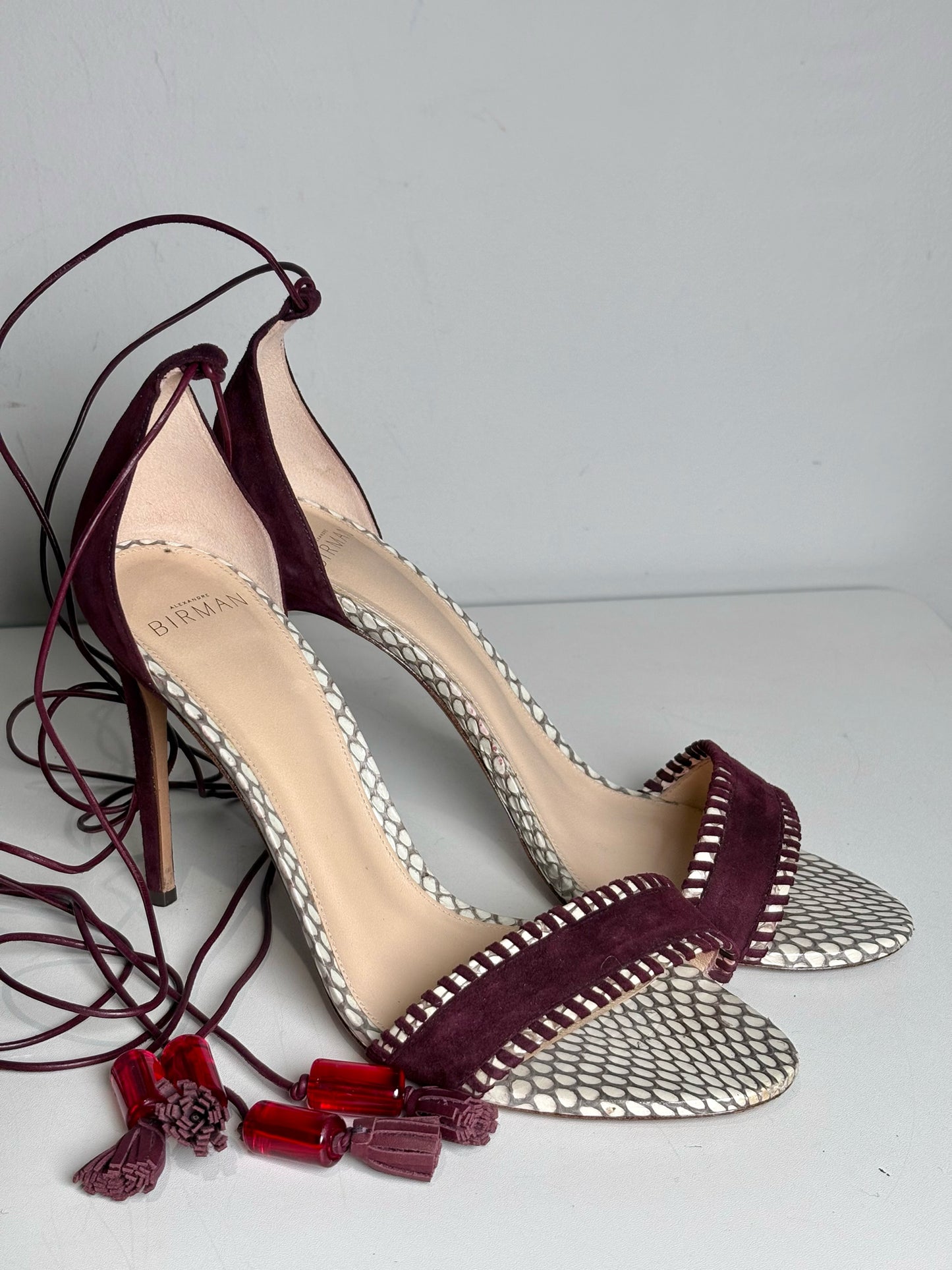 W Shoe Size 38 (8 US) Alexandre Birman Burgundy, Cream Leather Suede Heels