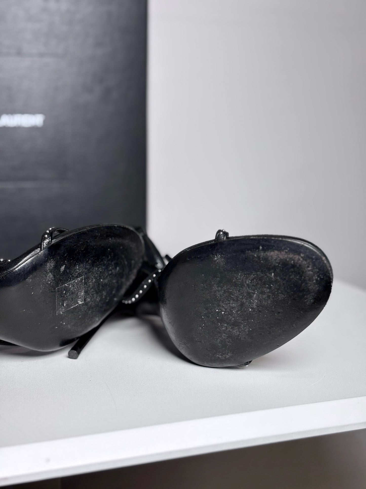 W Shoe Size 41 (10 - 10.5) Yves Saint Laurent Black Leather Calfskin Heels