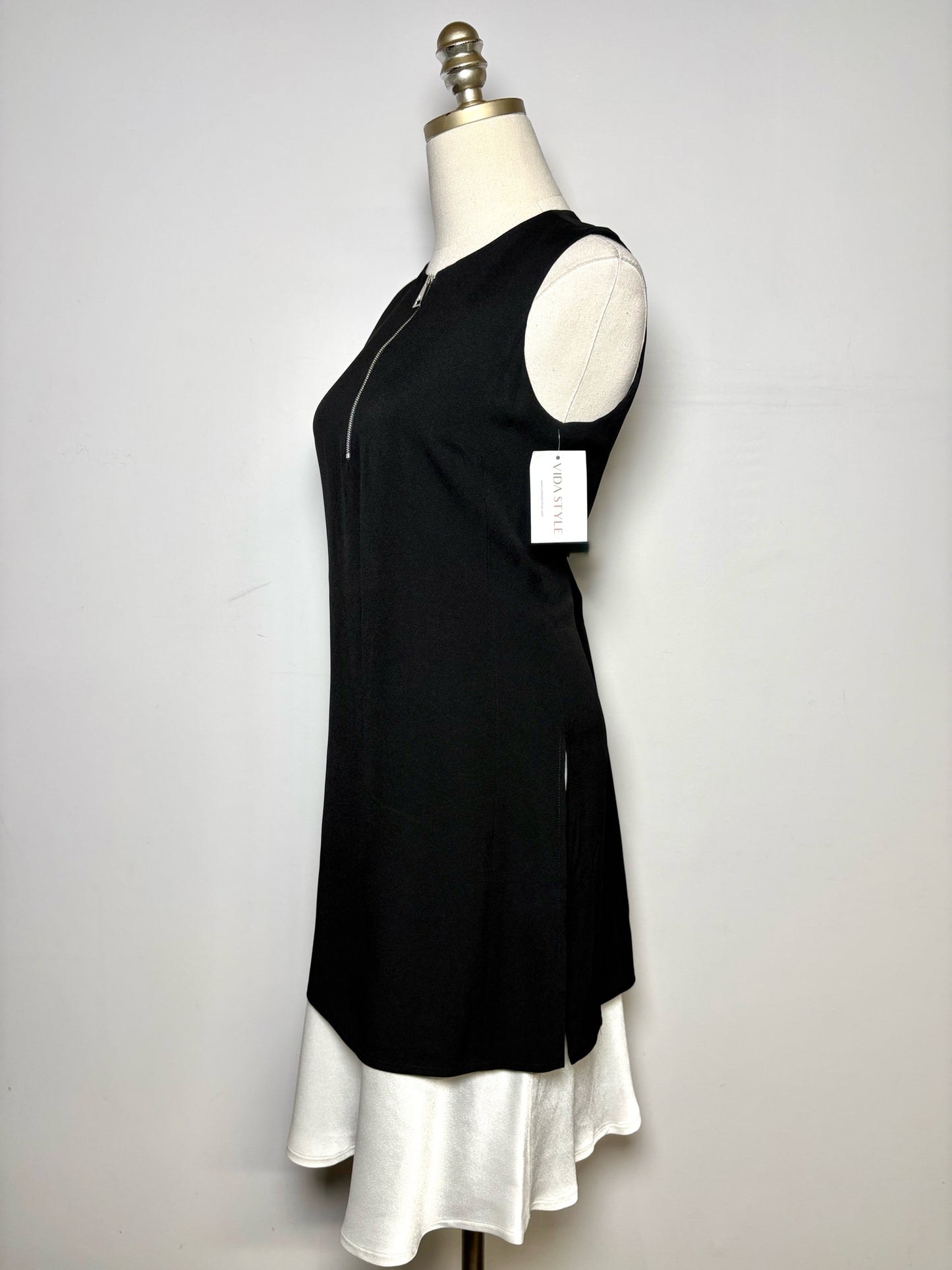 Women Size 34 (4 US) Vintage Karl Lagerfeld Y2K Black, White Ruffle  Hem Dress