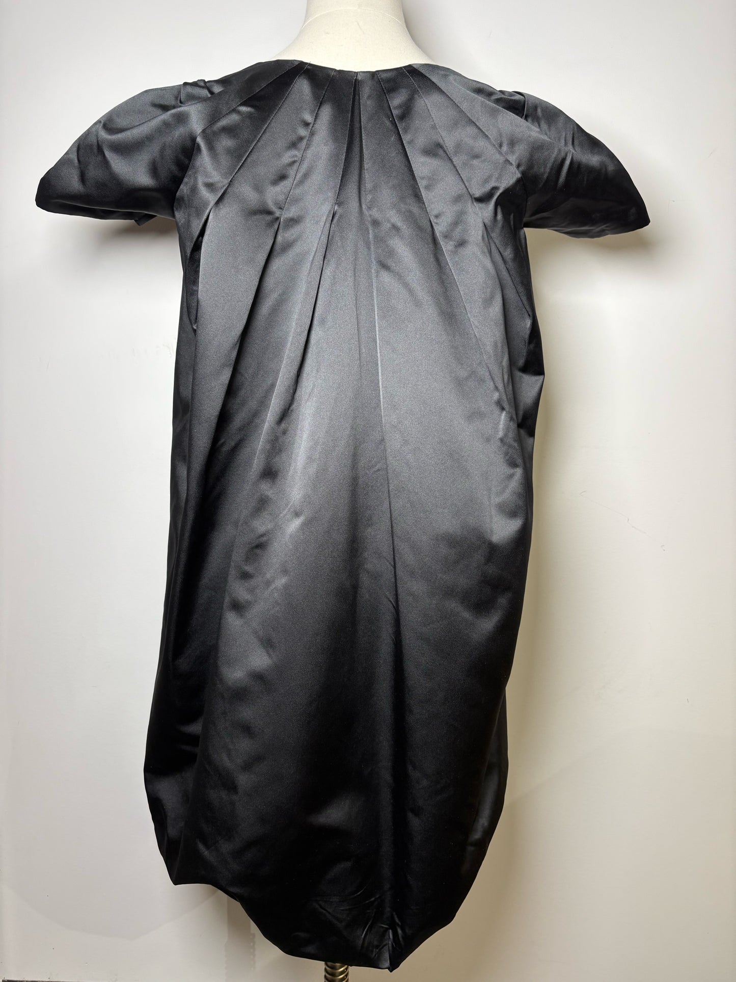 Women Size 42 ( 6 US) Prada Black Solid Dress