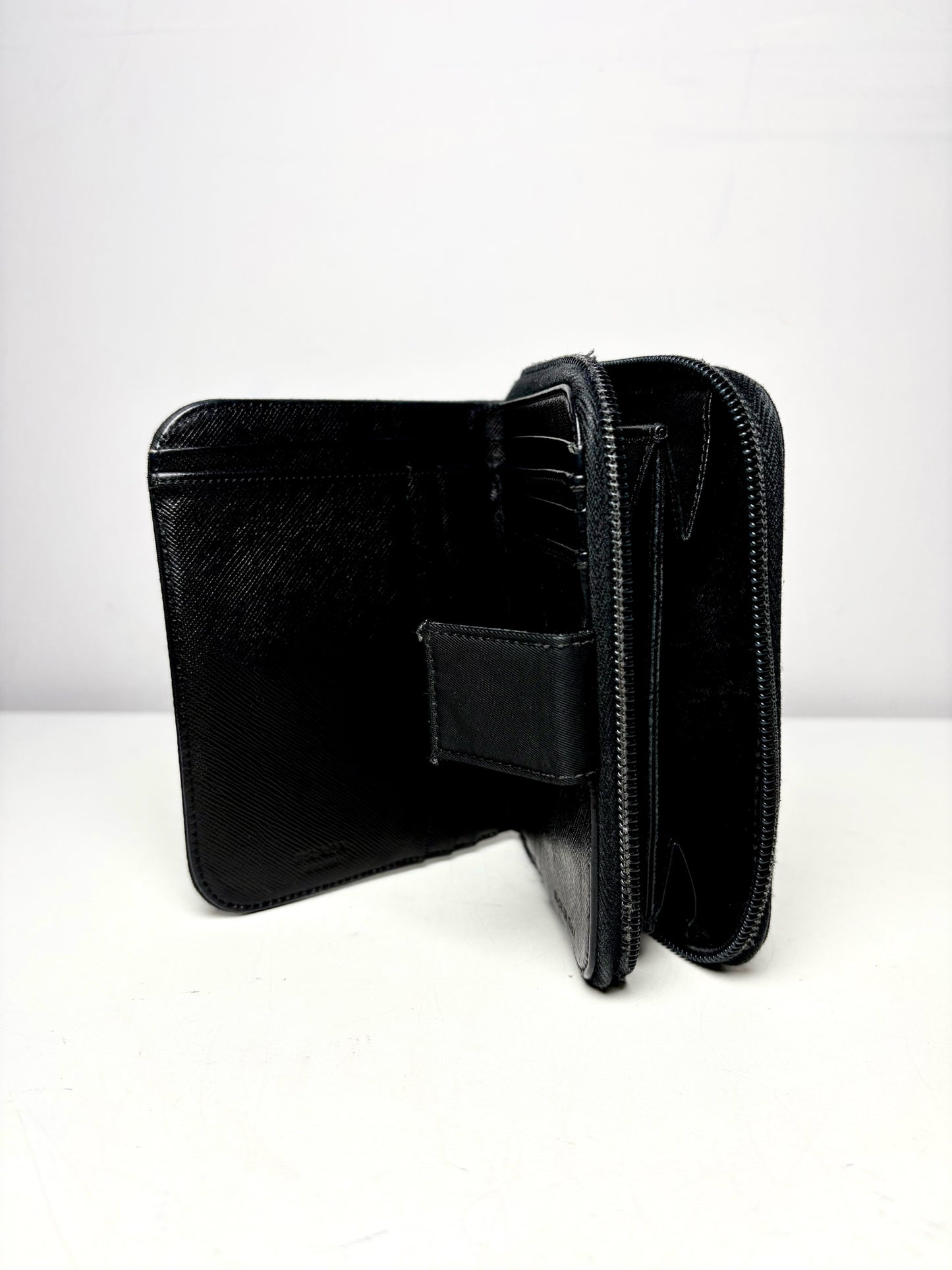 Prada Tessuto Nylon Vintage Pre-owned Black Wallet