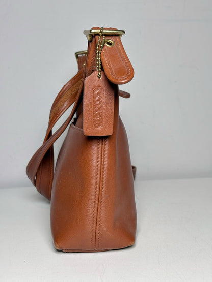 Coach Solid Vintage Leather Pre-owned Caramel Brown Genuine Leather Small Purse