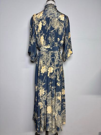 Women Size 38 (6 US) Dries Van Noten Blue, Cream Print Pure Silk Pre-owned Dress