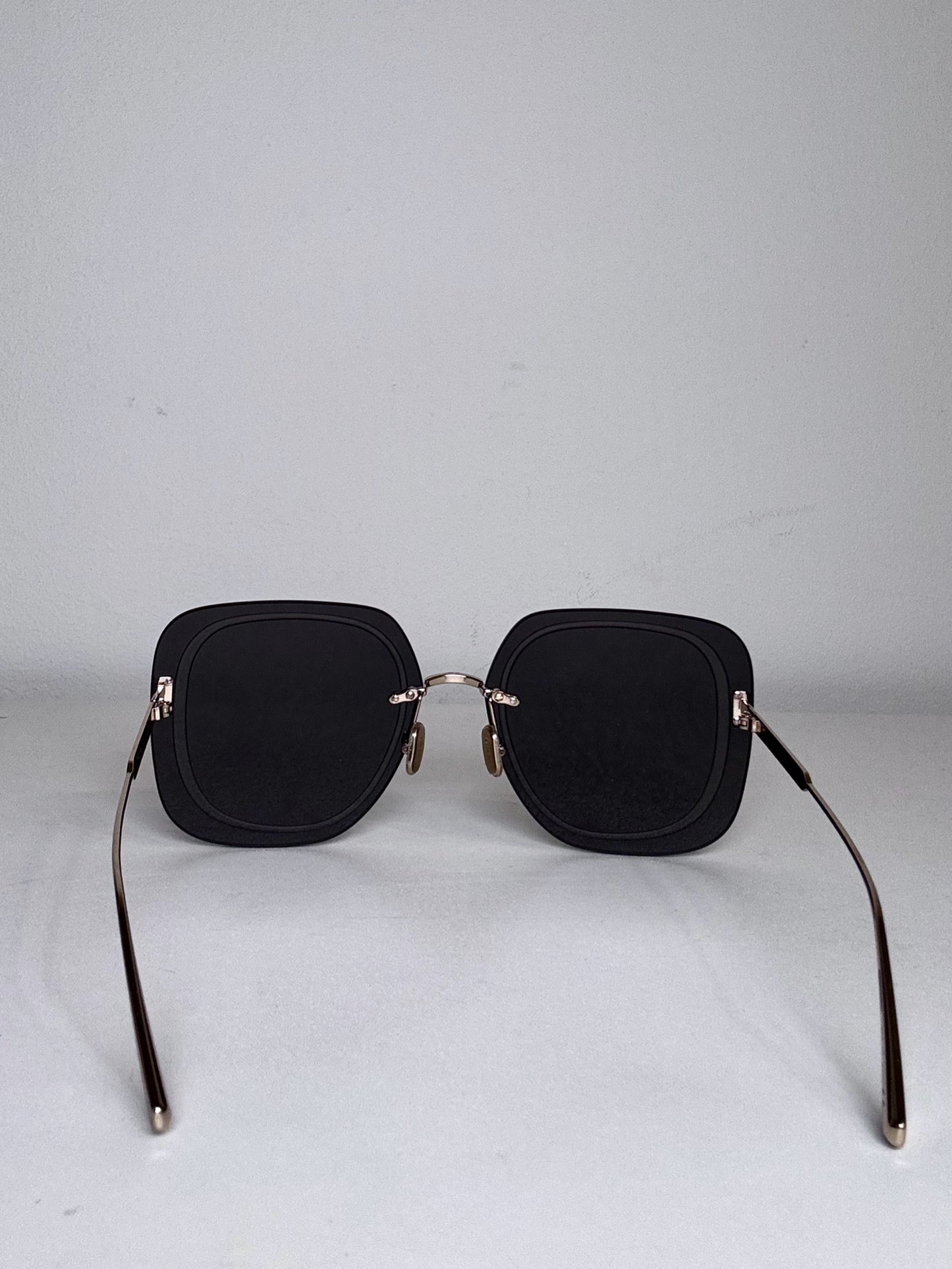 Metal Christian Dior Pre-owned Smoke Grey/Multi Sunglasses Pre-Owned