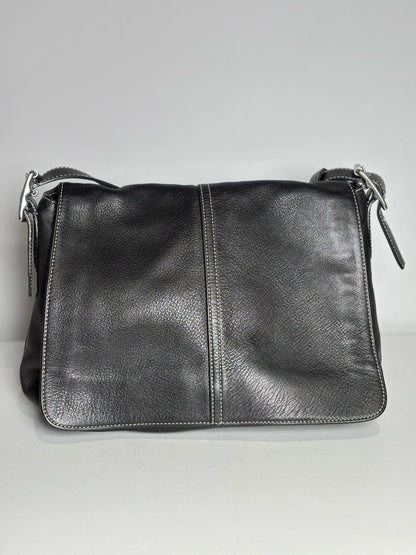 Women's Coach #9570 Hampton Legacy Black Flap Leather Pre-owned