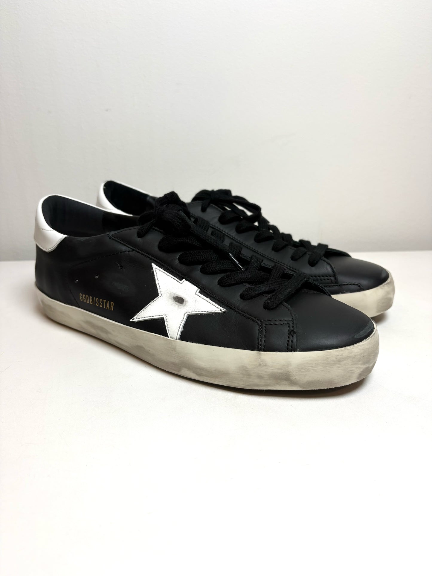 Golden Goose Black Leather White Star Men's Pre-owned, NWT 42 Sneakers