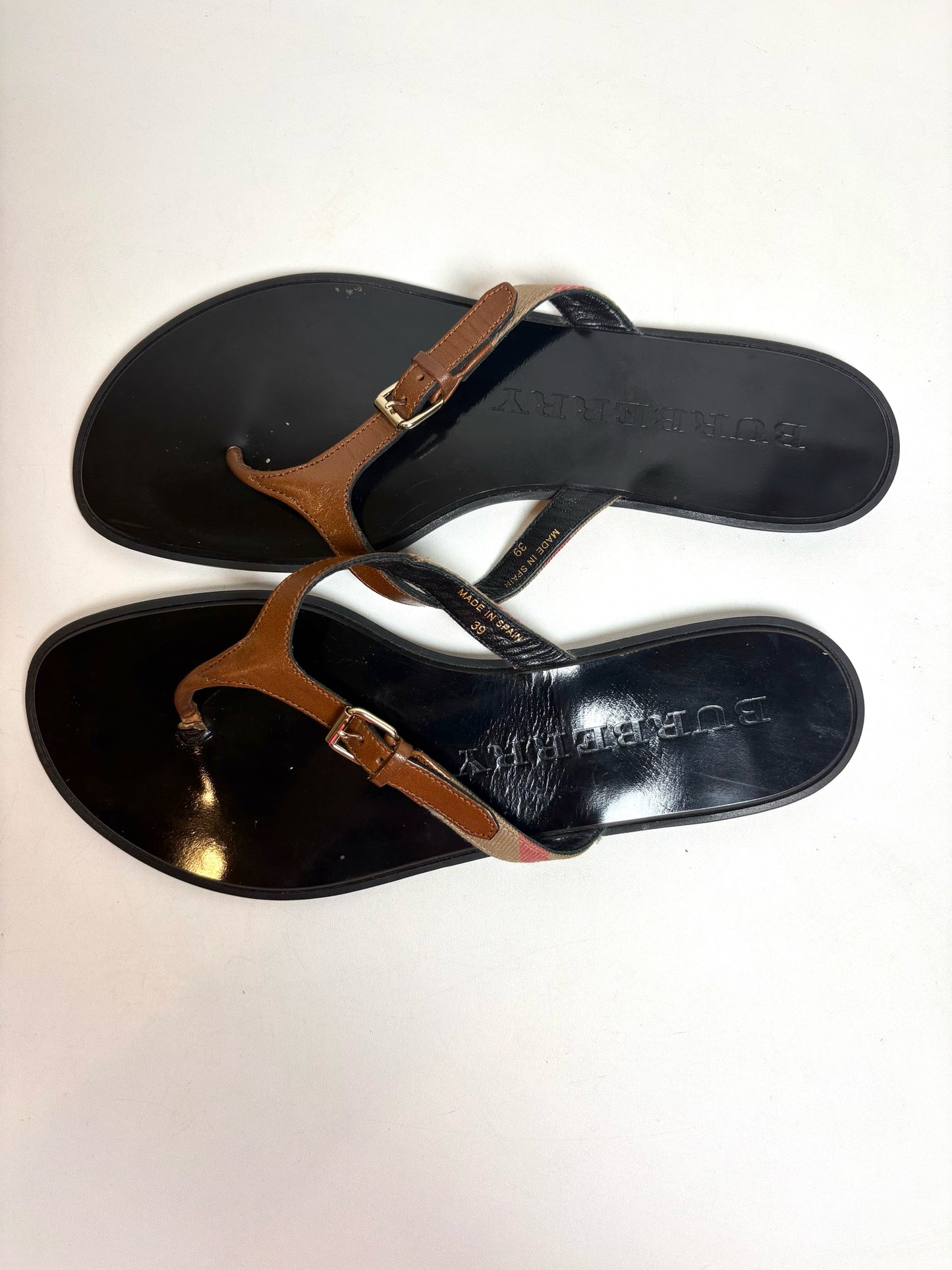 W Shoe Size 39 (9) Burberry Black Women's Sandals