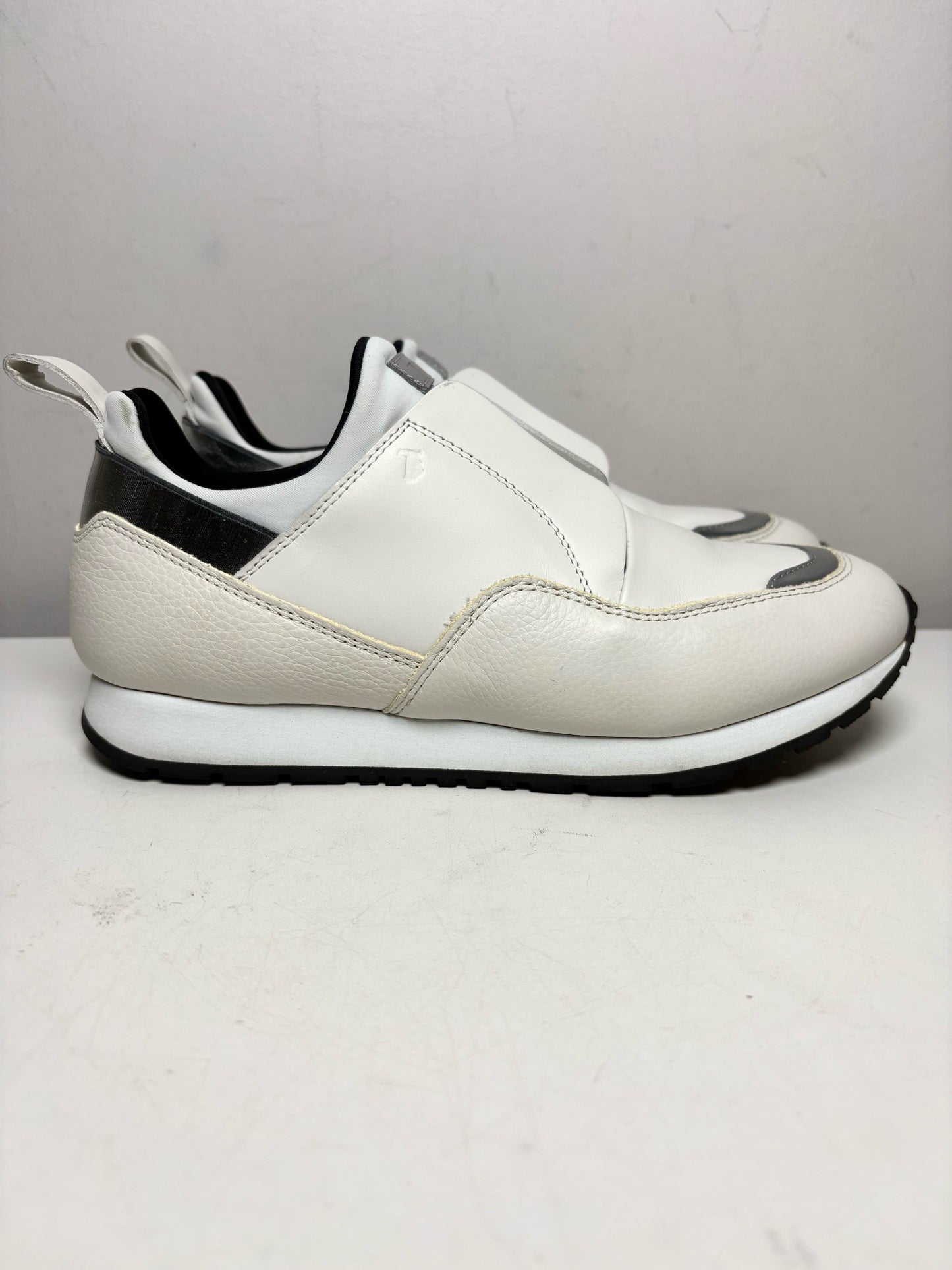 Women Shoe Size 36 Tod's Sportivo White Leather Pre-Owned Slip-On Sneakers