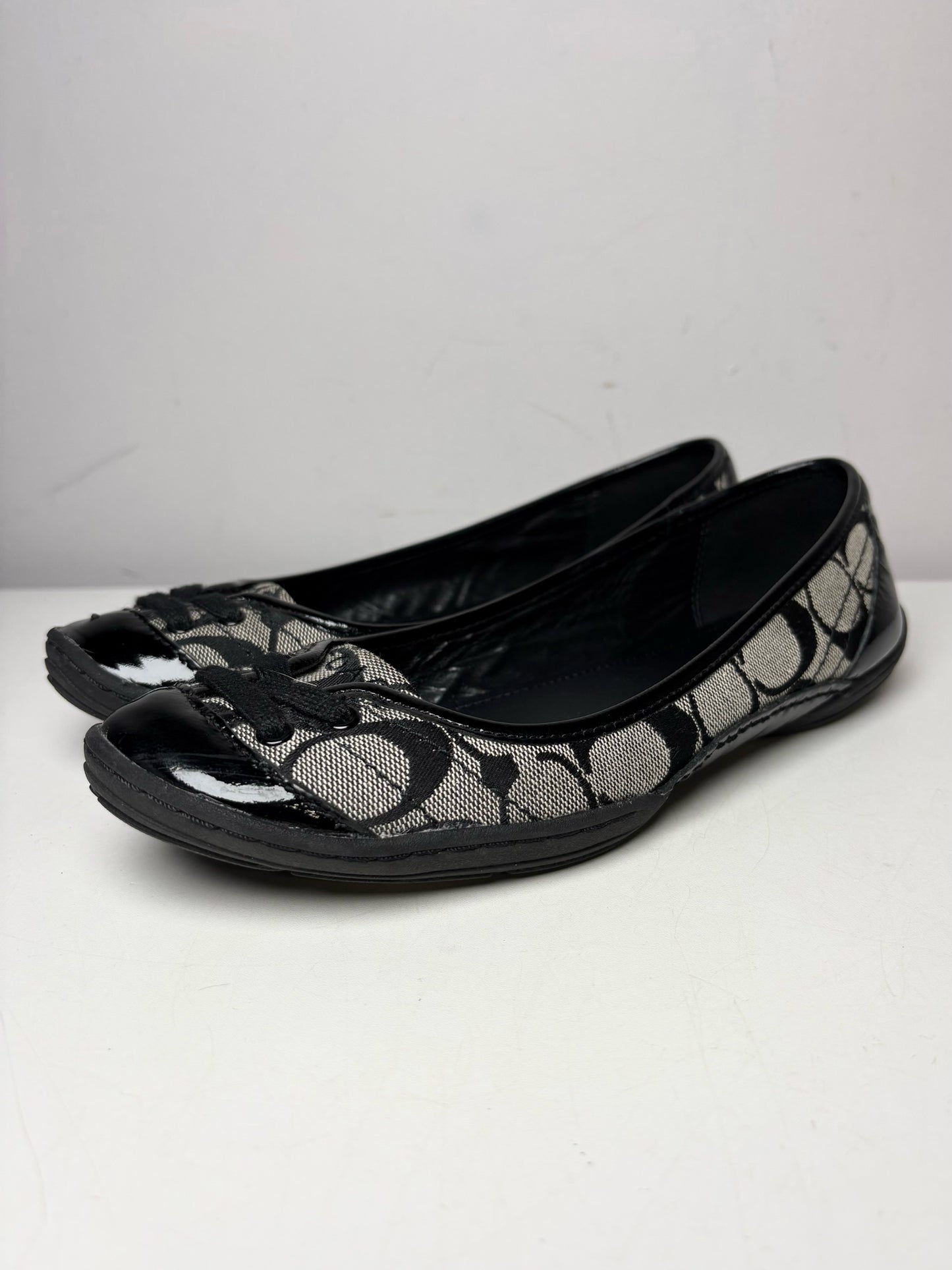 W Pre-Owned 6.5 Coach Black, gray Canvas Patent Leather Trim  Flats P