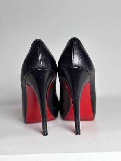 W Shoe Size 38 (8 US) Christian Louboutin Black Leather Stiletto Heel
