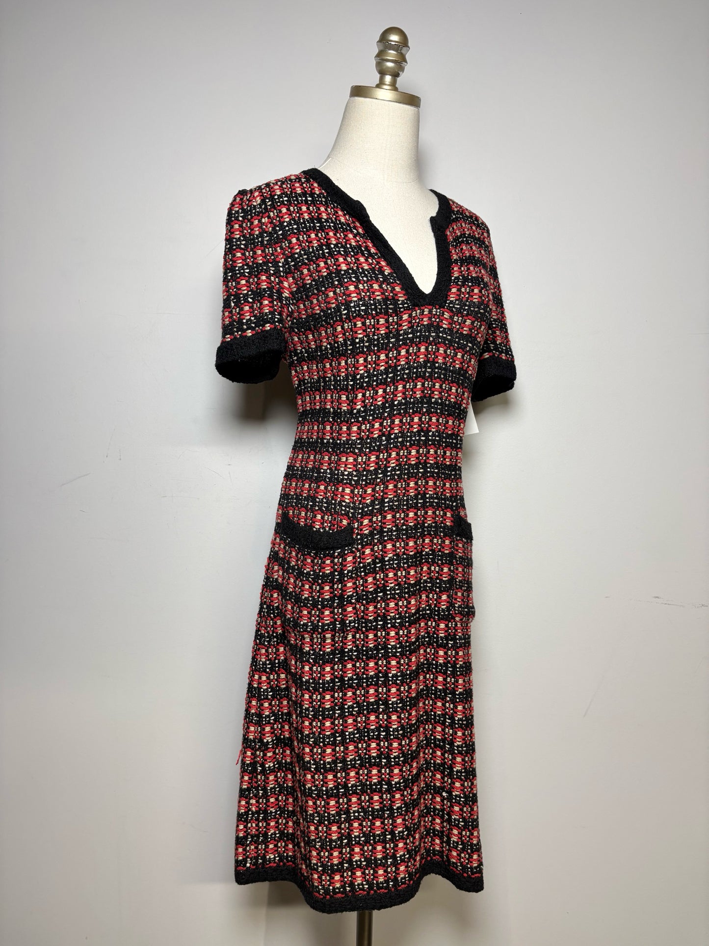 Women's Size 8 St. John Exclusively for Nordstrom Black Red & Khaki Tweed Pre-Owned Dress