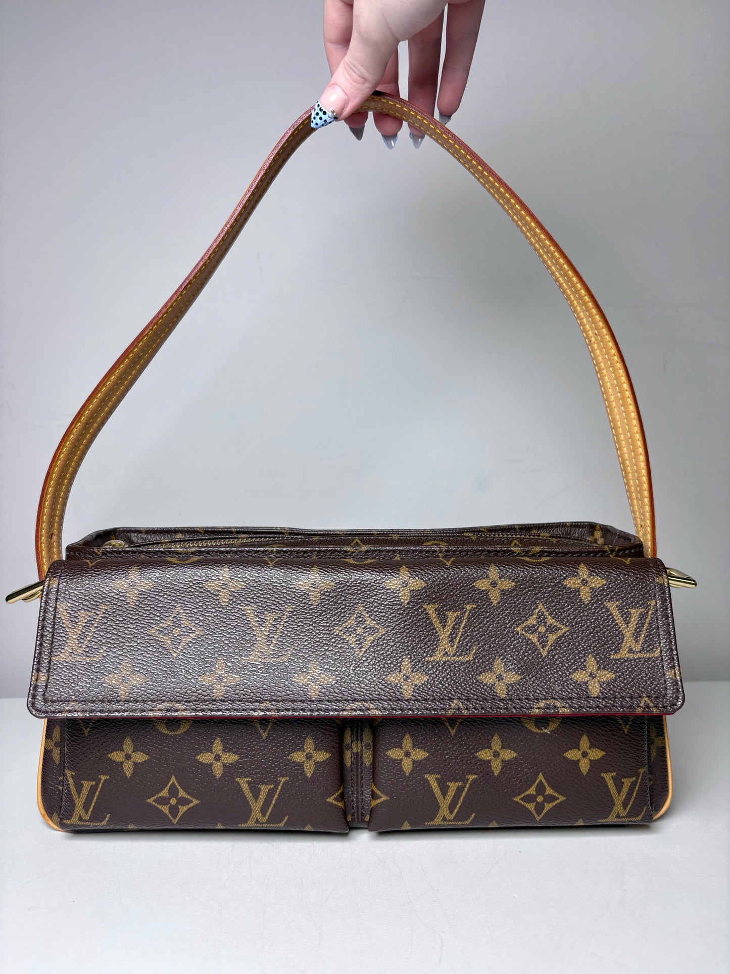 Louis Vuitton Vivacite MM Monogram Coated Canvas Authentic Bag Pre-owned