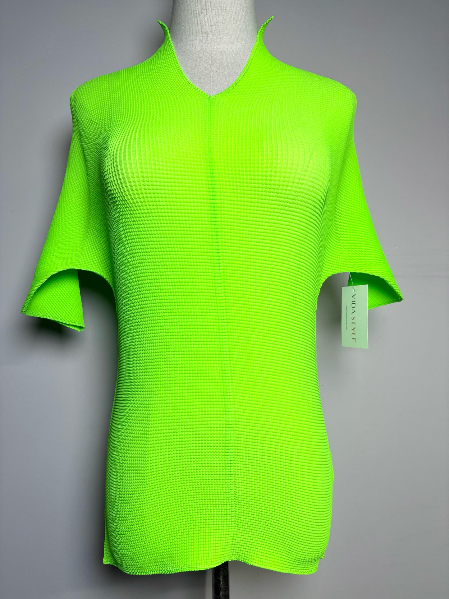 Women Size 3 Issey Miyake Issey Miyake Pleats Neon Green Top