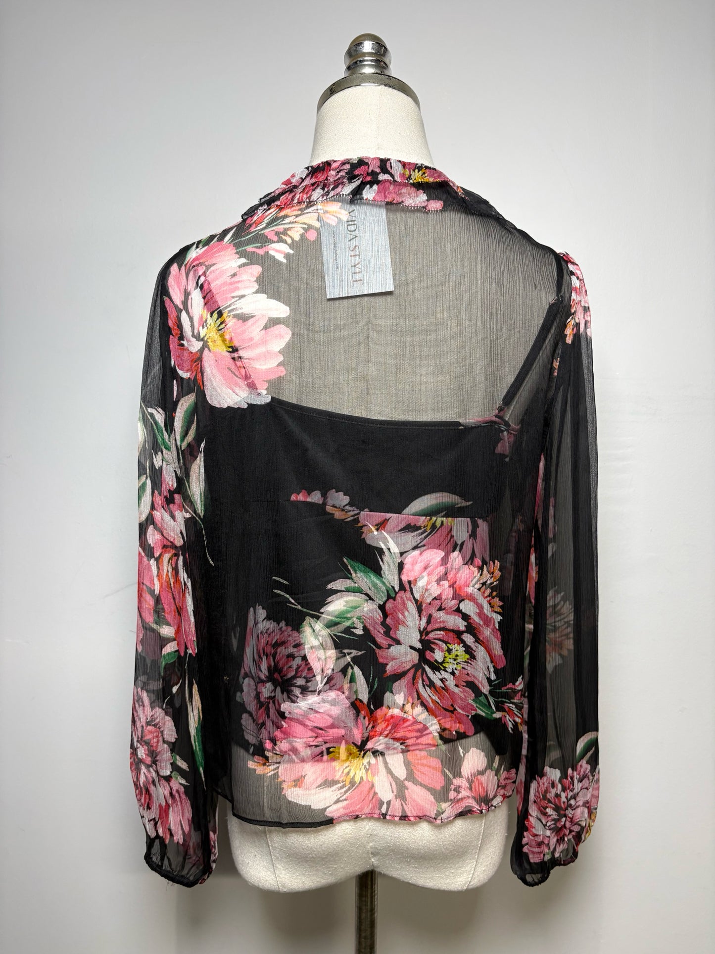 Women Size PS Jade by Johnny Was Black Floral Print Pure Silk Pre-Owned 2-Piece Blouse