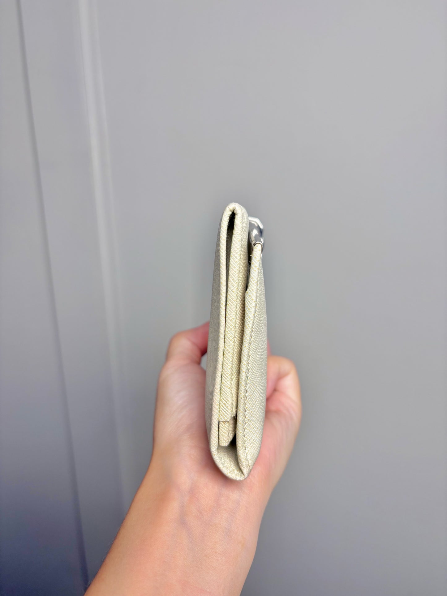 Salvatore Ferragamo Saffiano Leather Vintage Bone Gancini Wallet