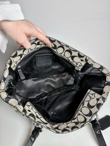 Coach Gallery Signature Monogram F19249 Canvas, Leather Pre-owned Purse