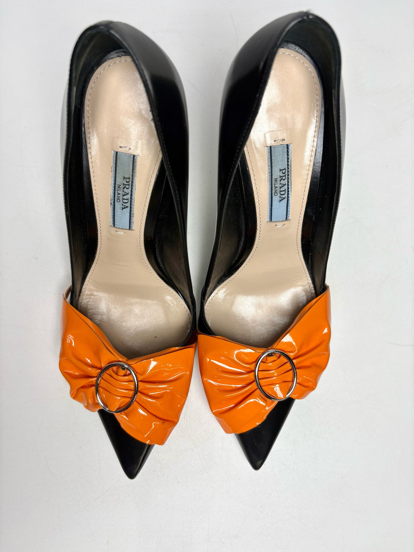 W Shoe Size 36.5 (6 - 6.5 US) Prada Black, Orange Leather Cowhide Heels
