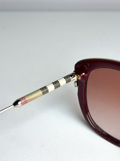 Burberry B4251-Q Cat Eye Women's Pre-owned Burgundy Acetate, Metal Sunglasses