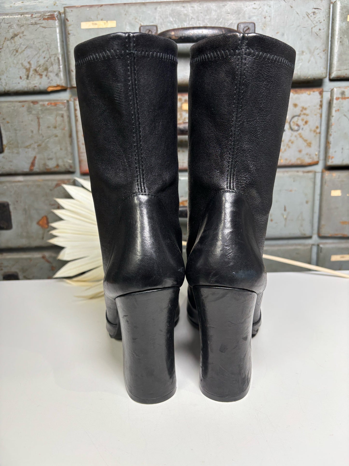 W Shoe Size 8.5 Stuart Weitzman Black Leather Boots
