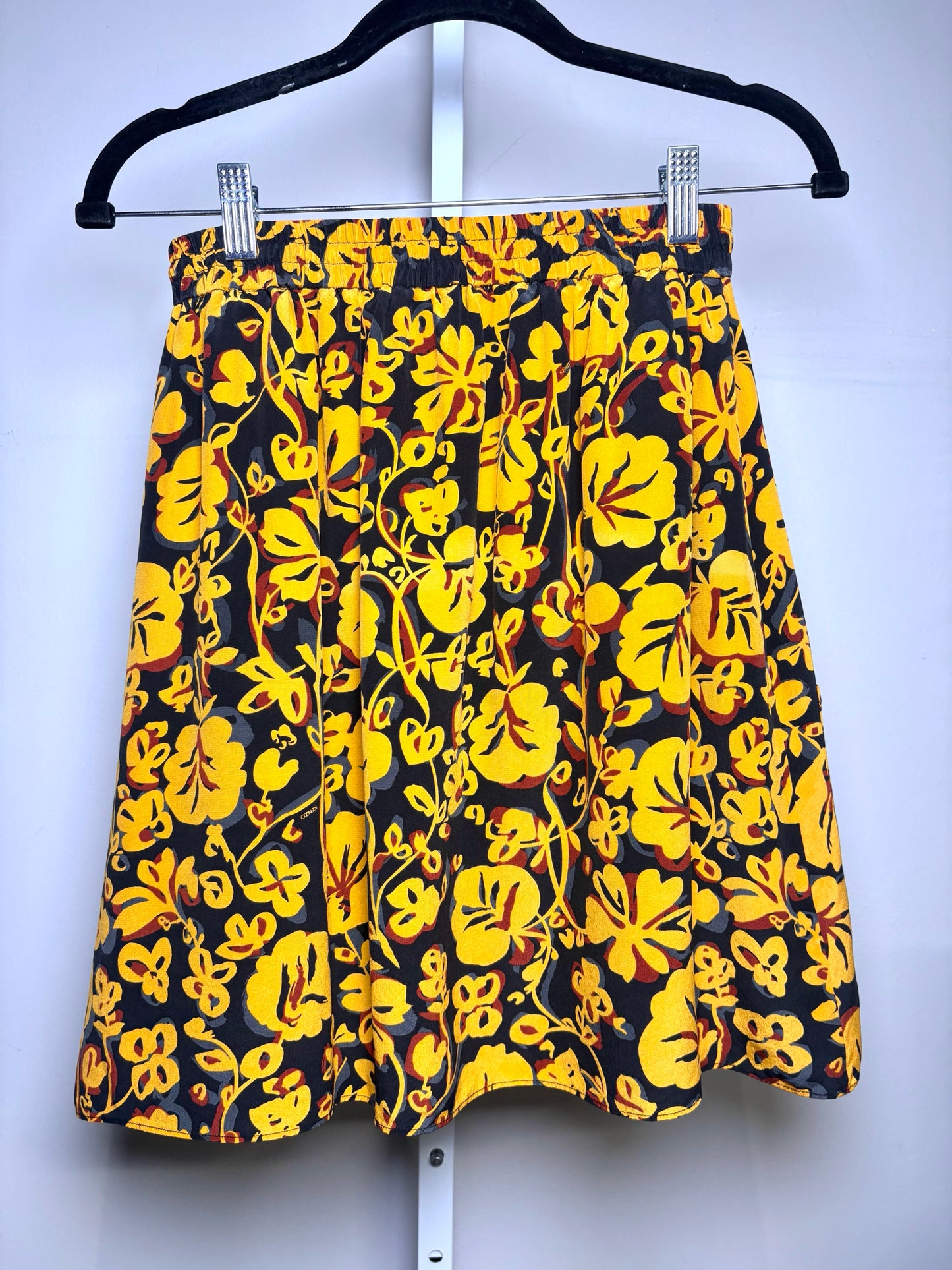 Women Size 34 Kenzo Gold, Black, Gray, Burgundy Print Pure Silk Women's Skirt