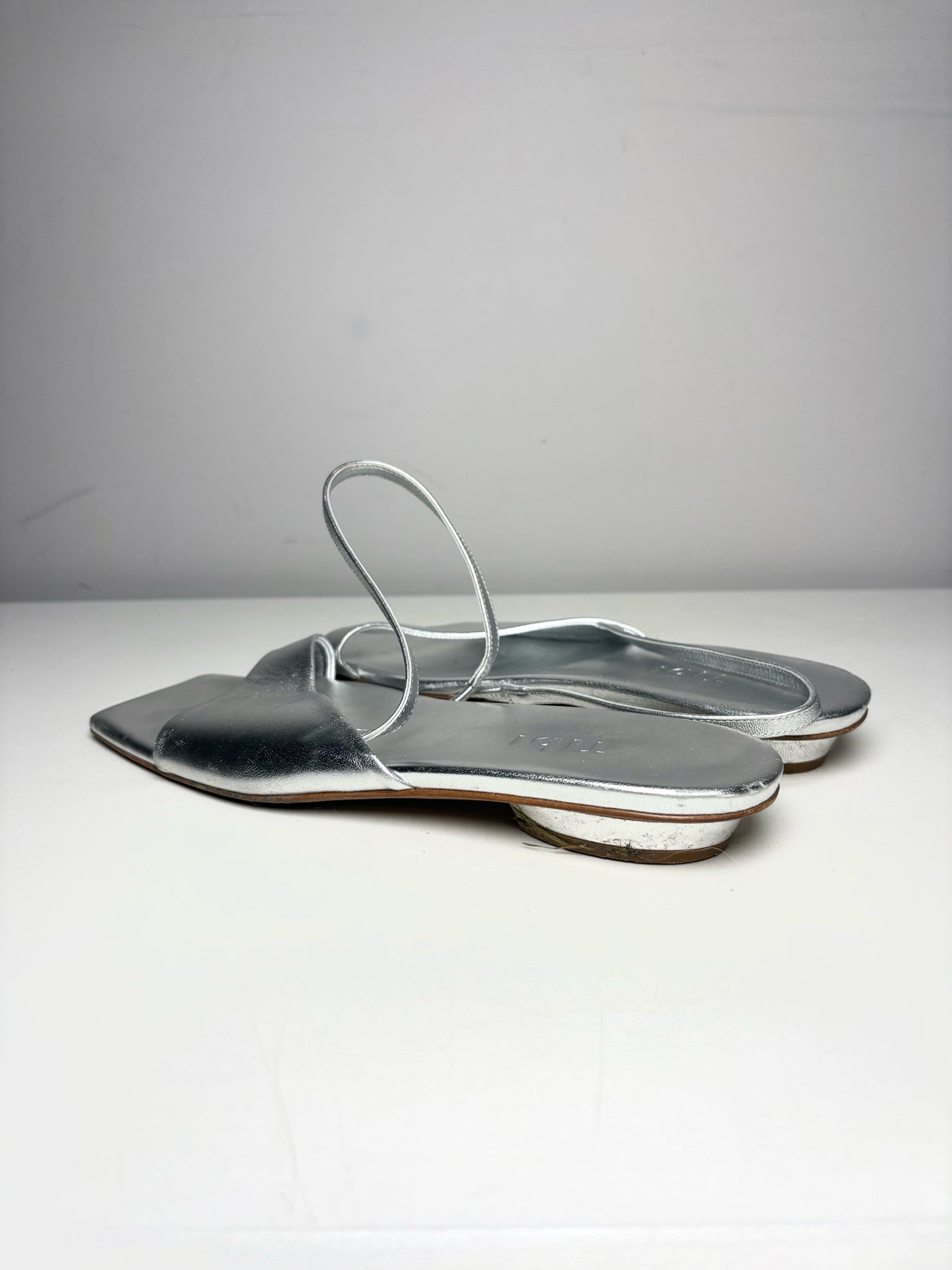 W Shoe Size 37.5 Tibi Avi Asymmetric Metallic Silver Pre-owned Flat Sandal
