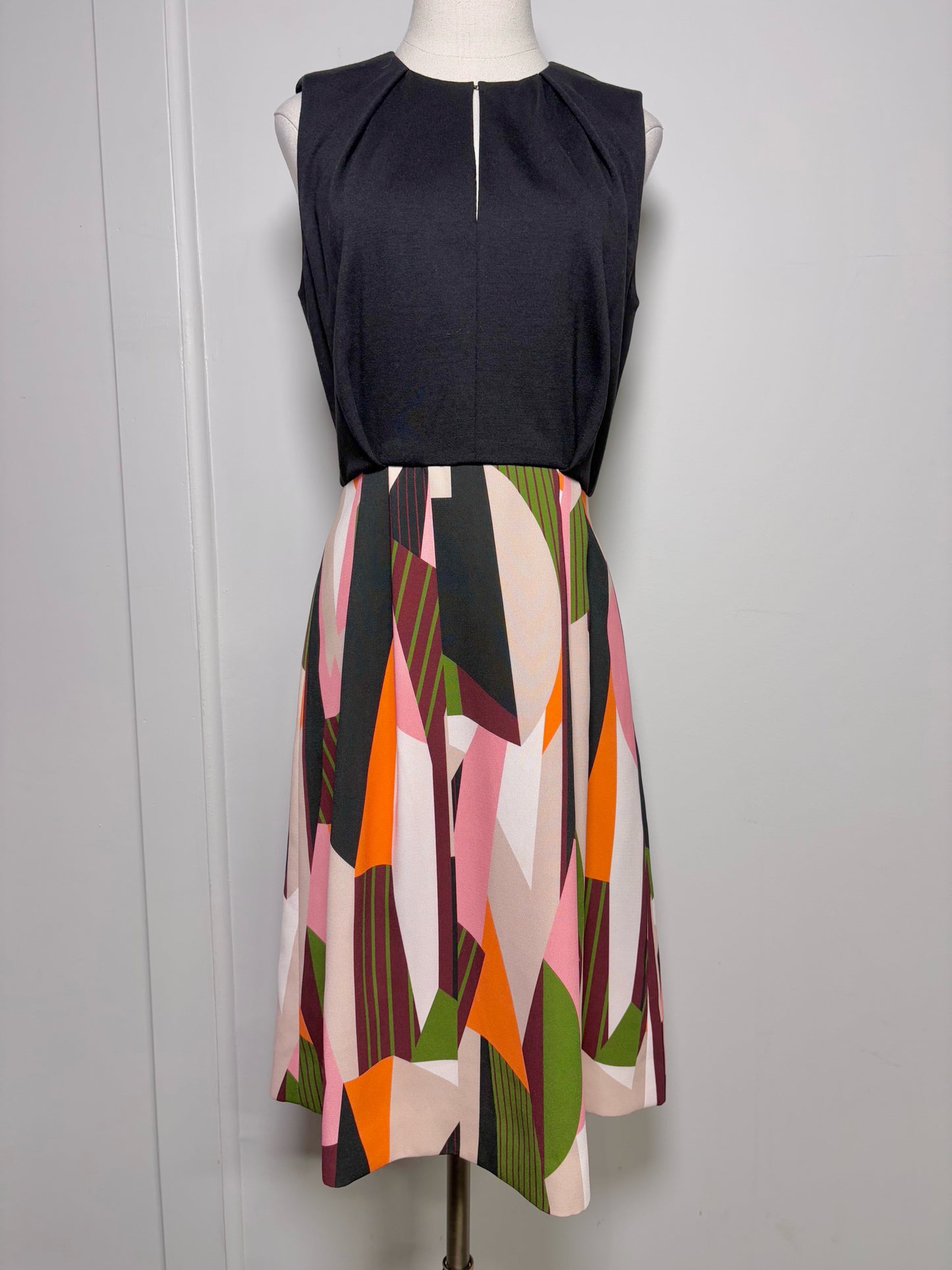 Women Size M Paul Carroll Black w/Geometric Print Dress