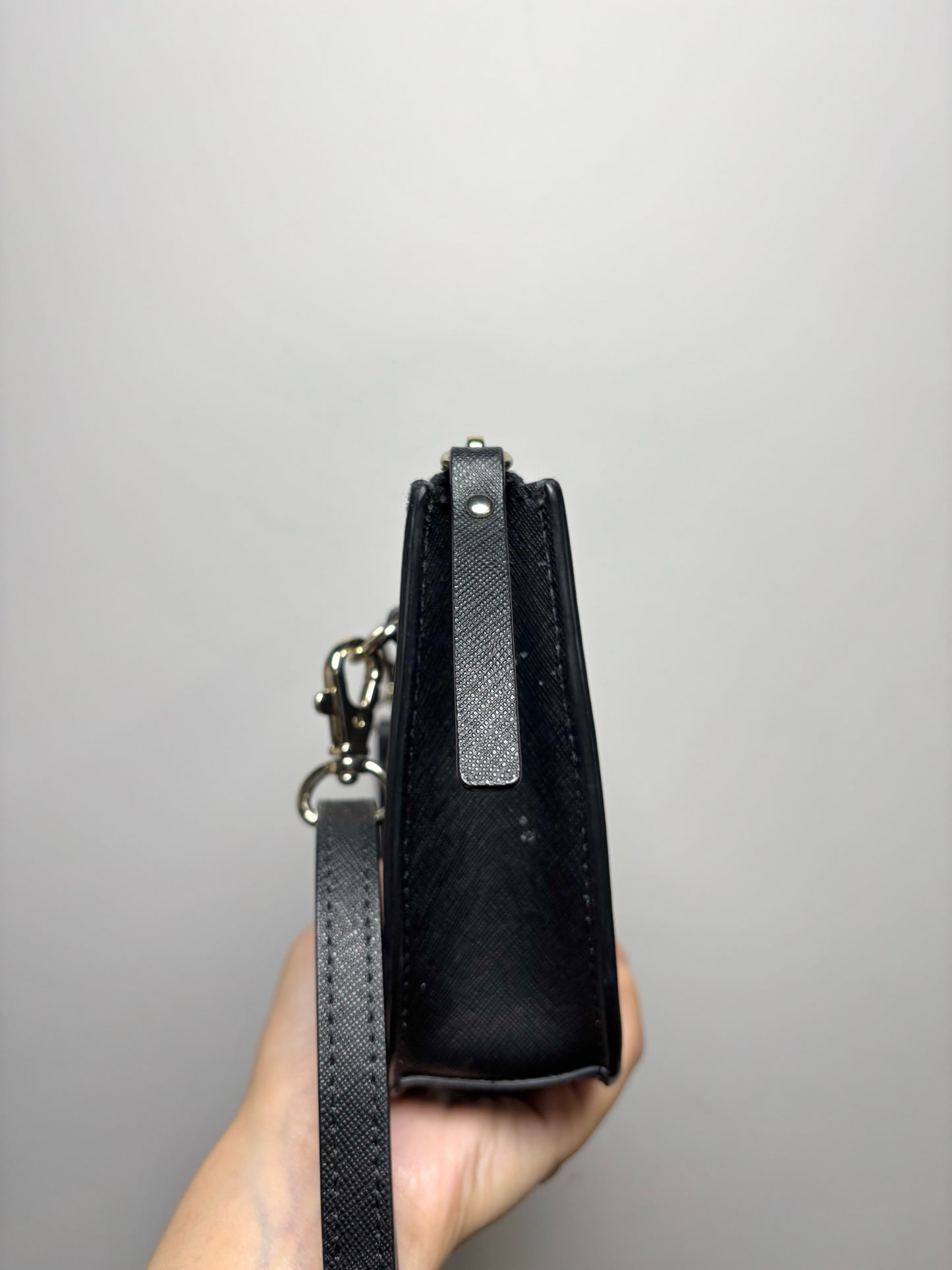 Lo&Sons Saffiano Leather Black Belt Bag
