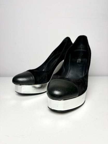 W Shoe Size 41.5 Chanel Black, Silver Leather Suede Pre-owned Heels