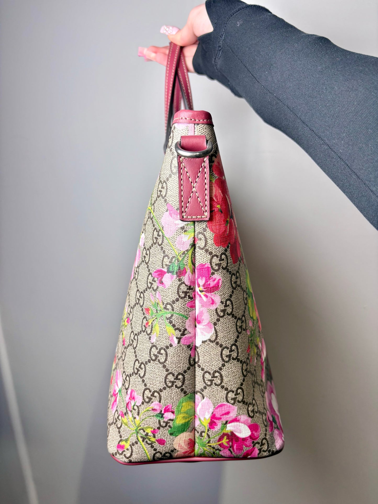 Gucci GG Supreme Floral Burgundy Tote