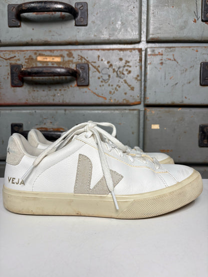 W Shoe Size 8 Veja White Sneakers