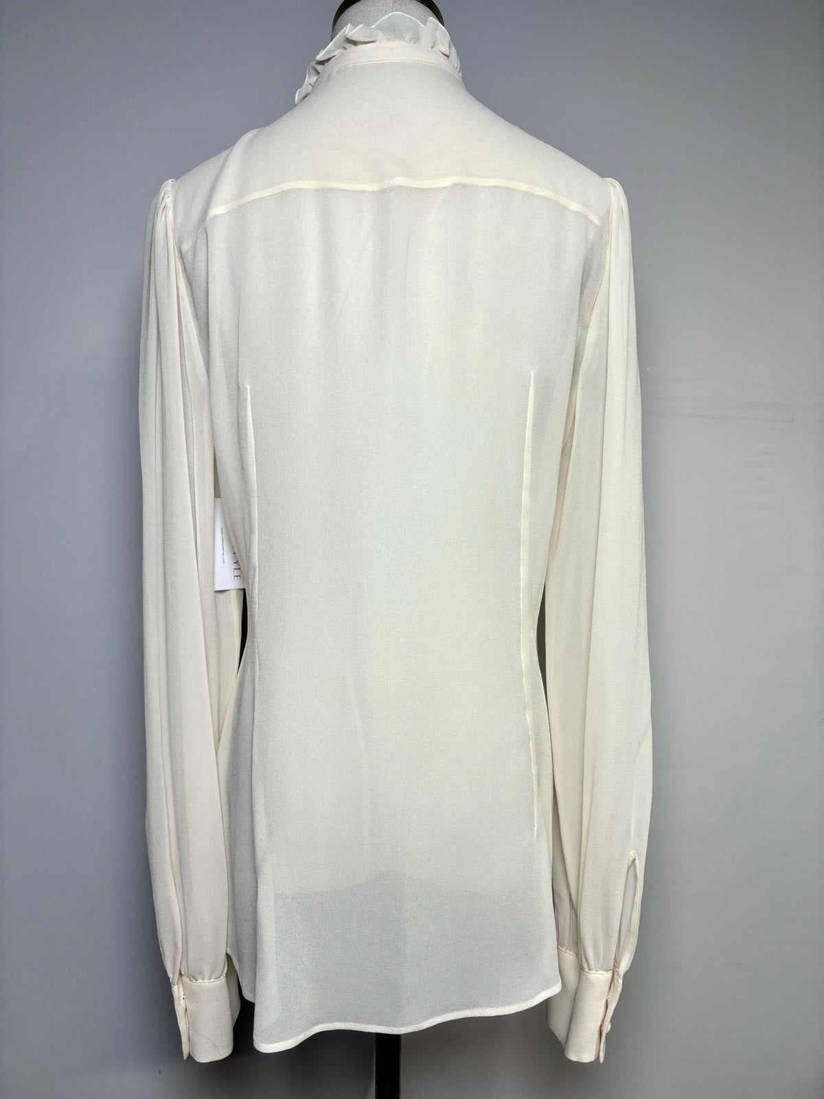 Women Size 48 (M) Dolce & Gabbana Cream Solid Women's 100% Silk Vintage Blouse
