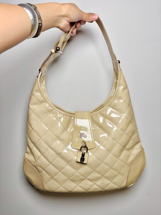 Burberry Solid Patent Leaather Khaki Hobo Quilted Purse