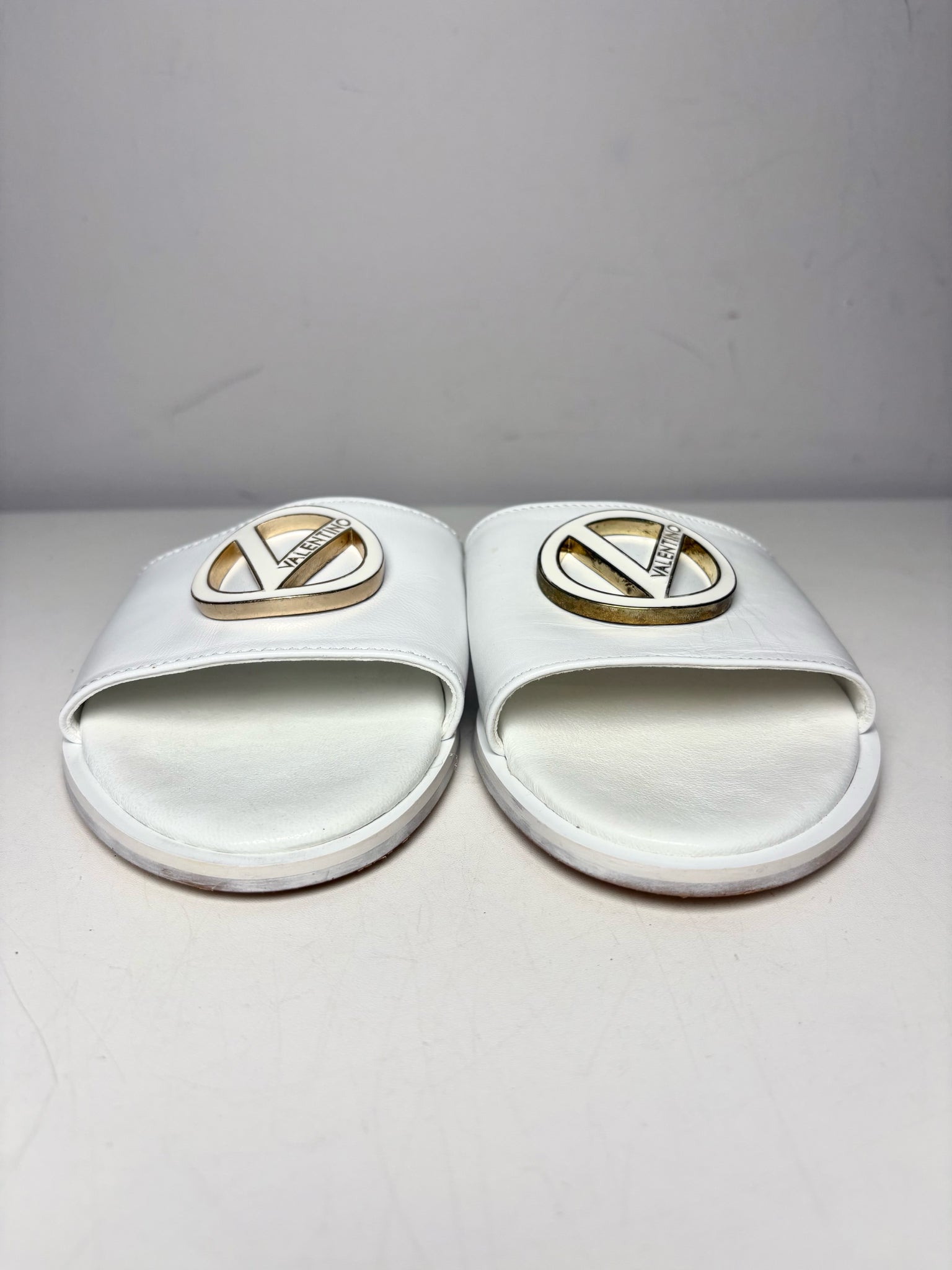 W Shoe Size 8 Mario Valentino White Leather Cowhide Pre-owned