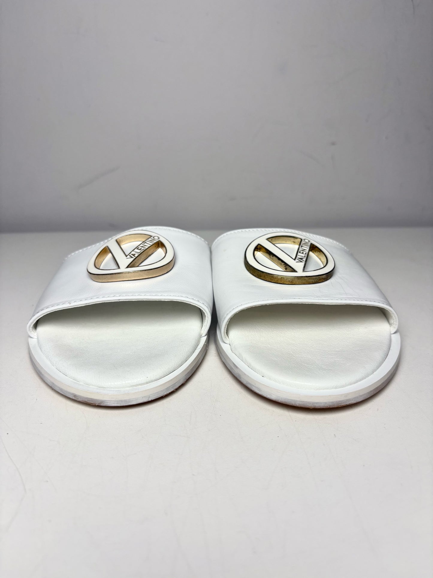 W Shoe Size 8 Mario Valentino White Leather Cowhide Women's Sandals