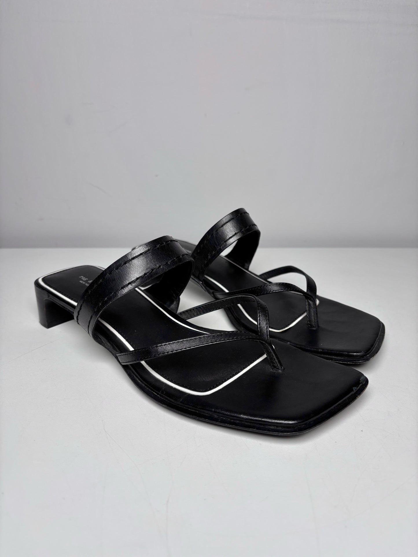 W Shoe Size 39.5 (8.5 US) Rag & Bone Black Leather Pre-owned Sandals