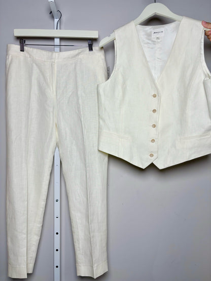 Women Size 8 Maison 123 Paris Cream Solid Cotton, Linen Vest